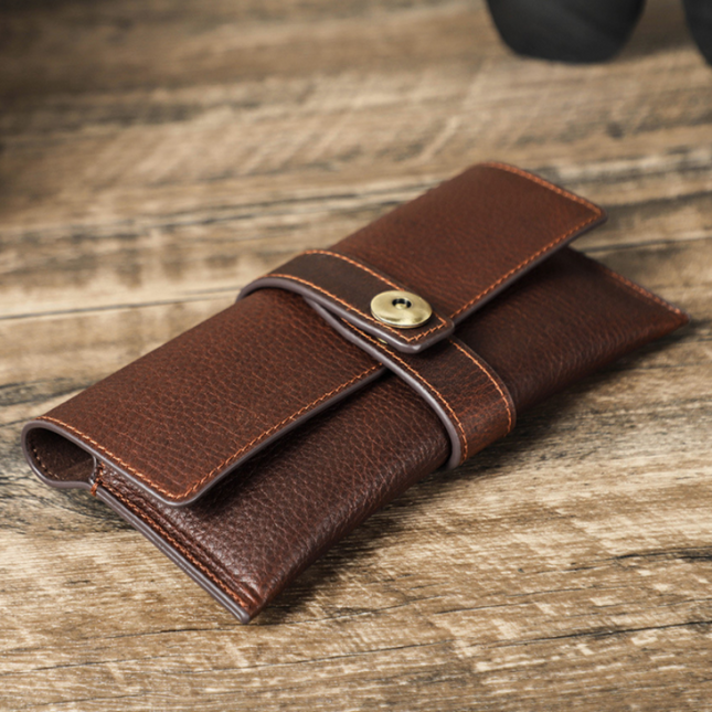 Handmade Glasses Storage Bag for Men | Top Layer Cowhide | Magnetic Buckle | Portable Eyewear Case | Luxury Protective Interior | Compact Design | Artisanal Eyewear Holder | Durable Leather