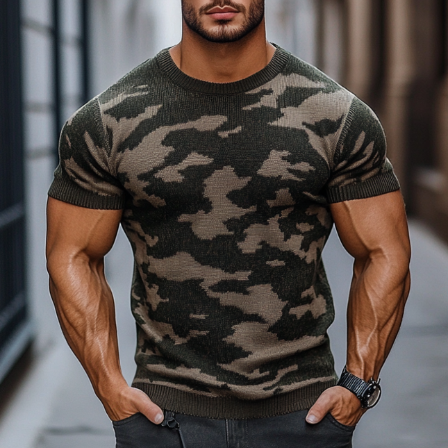 Men's Camouflage Jacquard Short Sleeve Sweater | Round Neck Slim Fit Knit | Outdoor Casual Tee | Breathable Comfortable Design | Fashion Essentials for Men