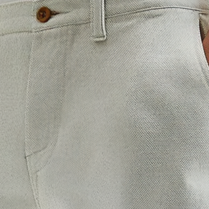 Men's Cotton Twill Slim Shorts | Casual Breathable Comfort | High-Quality Fabric | Slim Fit Design | Versatile Style | Practical Pockets | Classic Colors | Easy Care | Sizes Available | Fashion-Forward Shorts