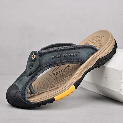 Men's Protective Toe Slip-On Flip-Flops | Vintage Leather Upper | Anti-Collision Toe Cap | Durable Rubber Outsole | Non-Slip Sole | Beach Vacation Essentials
