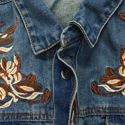 Men's Western Style Denim Shirt | Embroidered Lapel | Long Sleeve | Chest Pocket | Cowboy Aesthetic | Durable Casual Wear | Buttoned Cuffs | Versatile Fashion | Blue Denim | Classic Western Charm