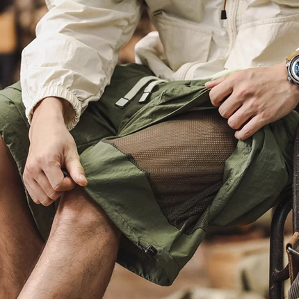 Men's Cargo Shorts | Elastic Waist | Multi-pocket Design | Mesh Stitching | Fashionable and Functional | Casual Style | Outdoor and Everyday Wear | Durable Breathable Fabric | Versatile Fit