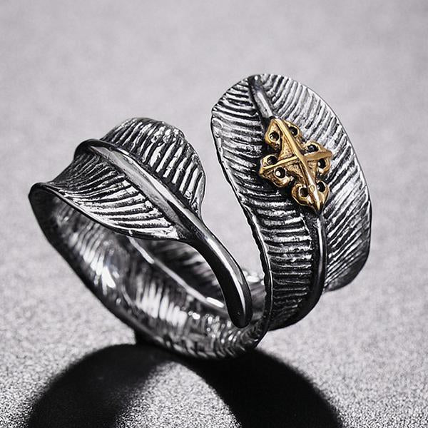 Vintage Feather Jewelry Ring | Boho Style Feather Accessory | Adjustable Feather Ring for Women | Unique Feather Design | Rustic Bohemian Ring | Artisan Crafted Women's Ring