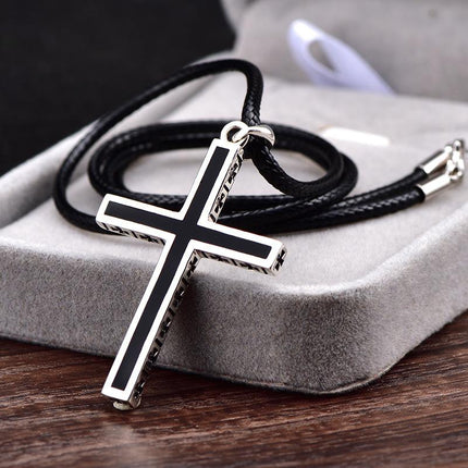 Retro Casual Simple Cross Pendant Necklace | Unisex Fashion Jewelry | Vintage Style | Classic Chain Accessory