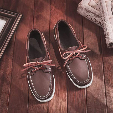 Men's Leather Moc-Toe Boat Shoes | 360° Lacing System | Rustproof Eyelets | Contrast Stitching | Flexible Outsole | Casual Cool Style | Timeless Appeal