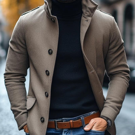 Men's Wool Blend Short Coat | Slim Fit | Single-Breasted | Lapel Collar | Premium Fabric | Versatile Casual Outerwear | Warm & Stylish | Functional Pockets | Hip-Length | Timeless Minimalist Design